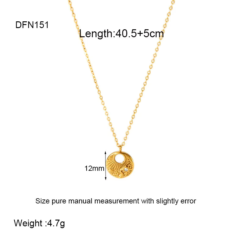 Solene Necklace