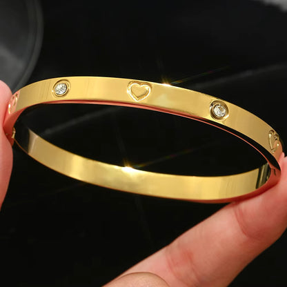 Eterna Love