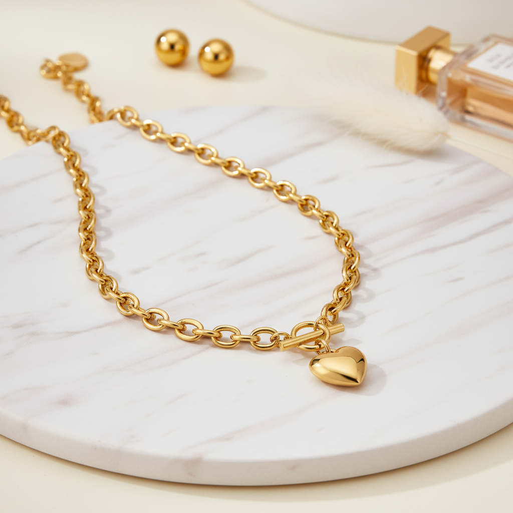 Clara Necklace