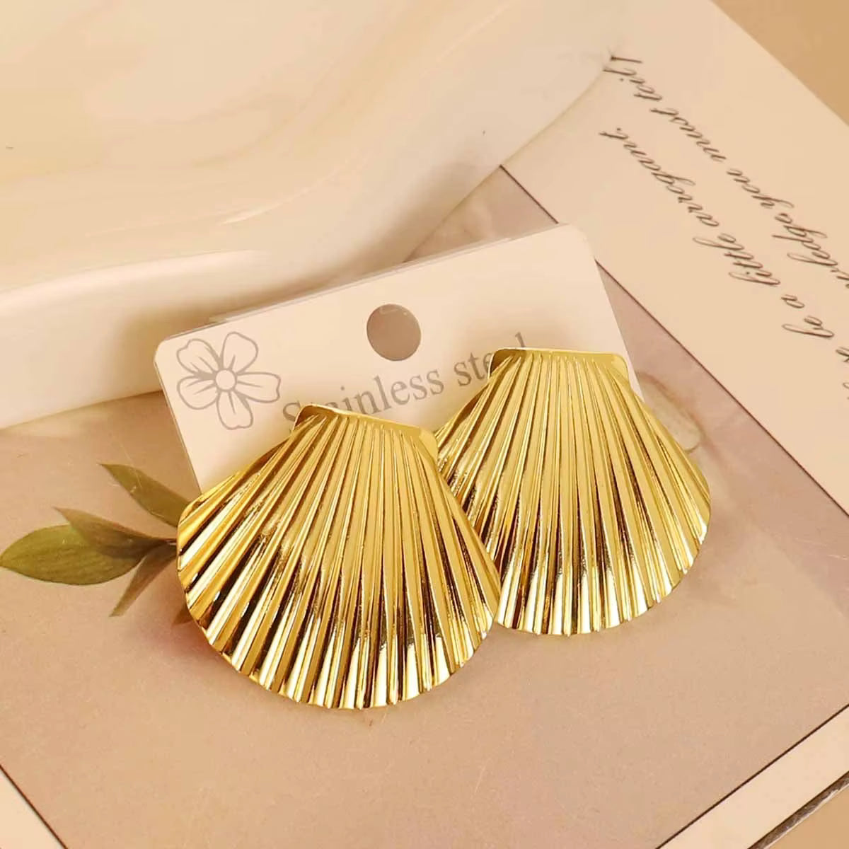 Shell Studs
