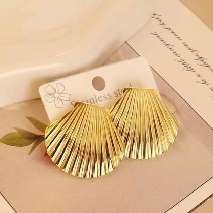 Shell Studs